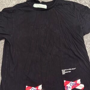 Off white t shirt